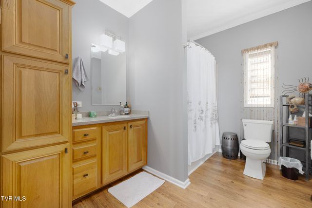 112 Hoyle Fender Road, Jonesborough, TN 37659