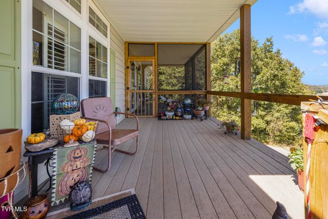 112 Hoyle Fender Road, Jonesborough, TN 37659