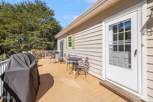 112 Hoyle Fender Road, Jonesborough, TN 37659