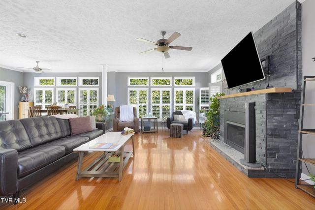 112 Hoyle Fender Road, Jonesborough, TN 37659