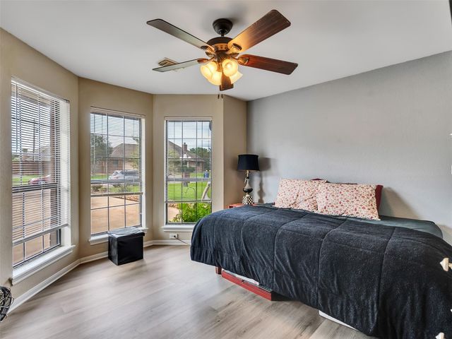 1717 24th Avenue, Texas City, TX 77590