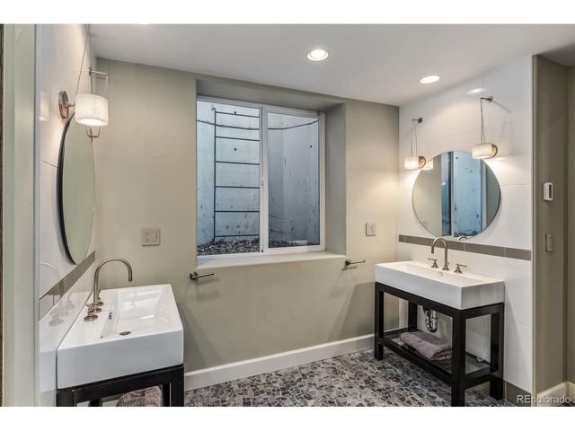 235 Eudora St, Denver, CO 80220