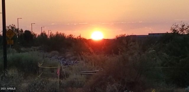 18241 N 13th Place 2, Phoenix, AZ 85022