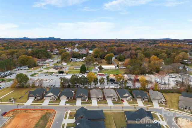 407 Newstyle Way, Gastonia, NC 28056