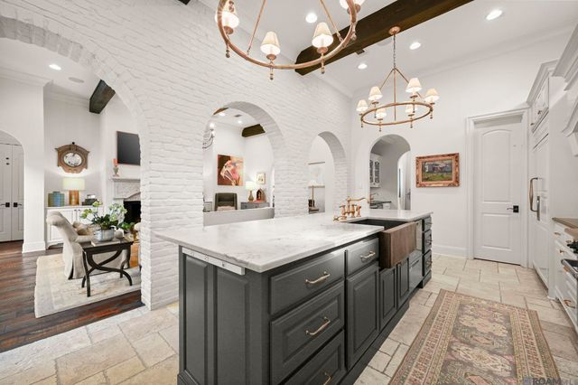 11438 Center Court Blvd, Saint George, LA 70810