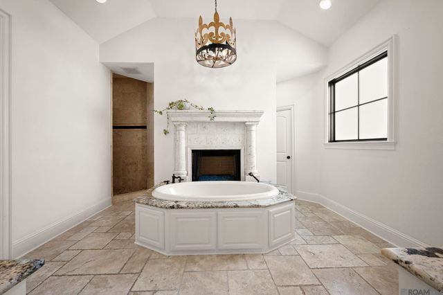 11438 Center Court Blvd, Saint George, LA 70810