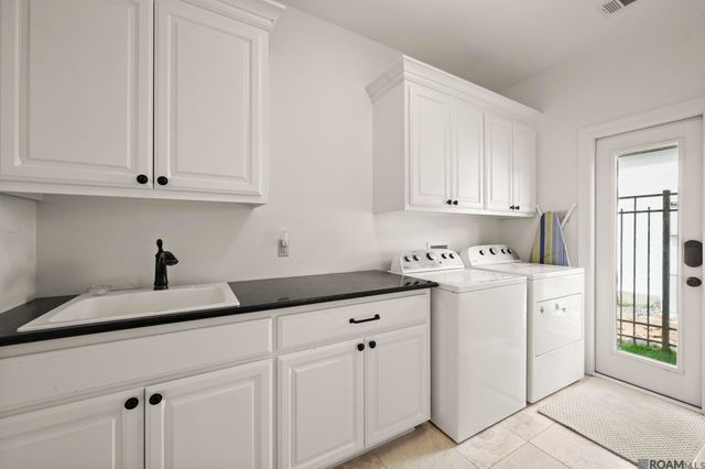 11438 Center Court Blvd, Saint George, LA 70810