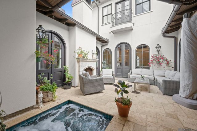 11438 Center Court Blvd, Saint George, LA 70810