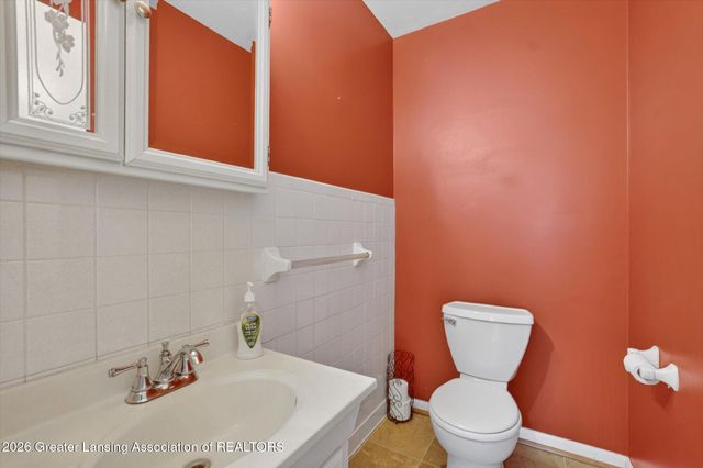 3225 Ginger Snap Lane, Lansing, MI 48911