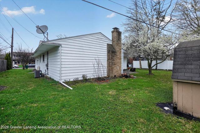 3225 Ginger Snap Lane, Lansing, MI 48911