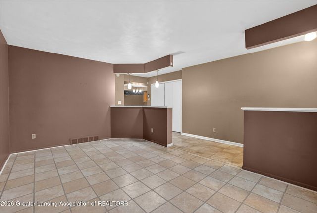 3225 Ginger Snap Lane, Lansing, MI 48911
