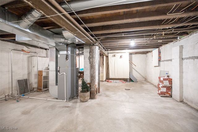 1855 Washington Avenue, Lorain, OH 44052