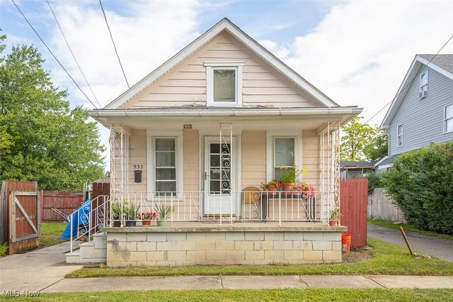 1855 Washington Avenue, Lorain, OH 44052