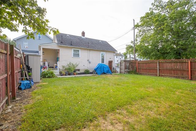 1855 Washington Avenue, Lorain, OH 44052