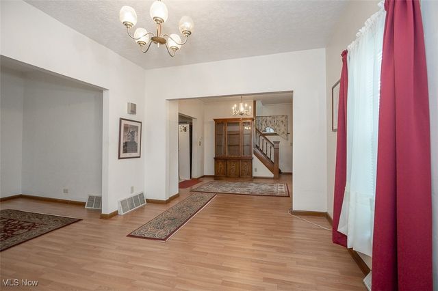 1855 Washington Avenue, Lorain, OH 44052