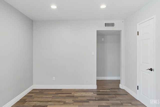 5323 Appletree Lane, Bakersfield, CA 93309