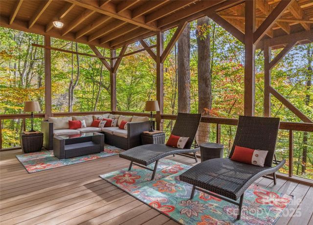 351 Buck Springs Run, Mars Hill, NC 28754