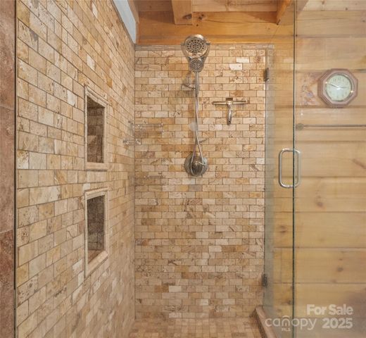 351 Buck Springs Run, Mars Hill, NC 28754