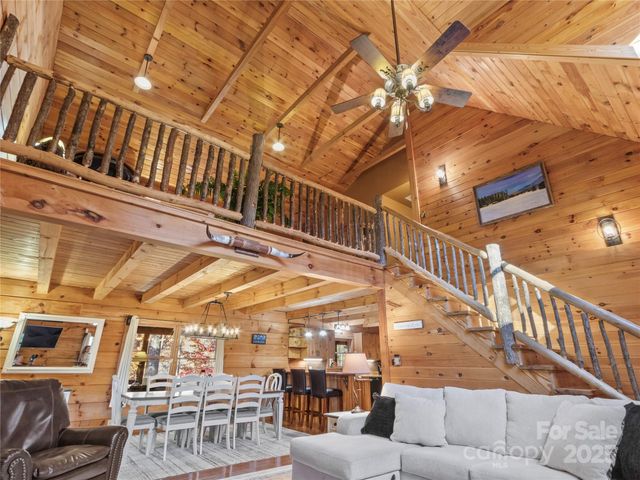 351 Buck Springs Run, Mars Hill, NC 28754