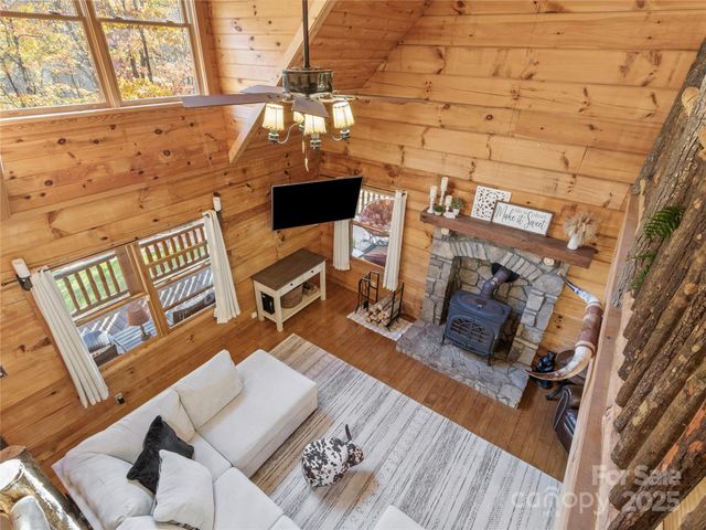 351 Buck Springs Run, Mars Hill, NC 28754