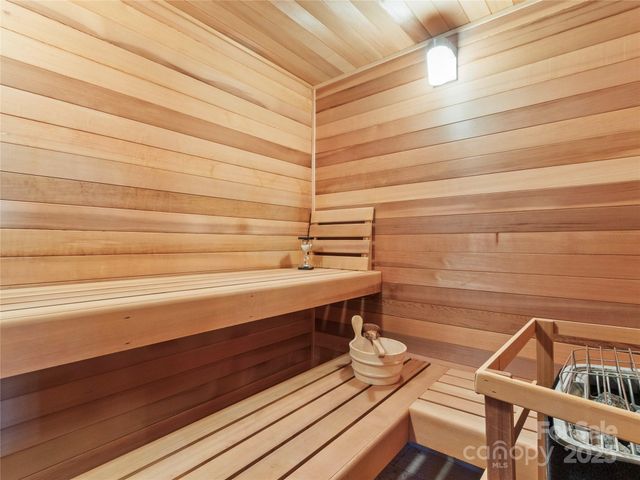 351 Buck Springs Run, Mars Hill, NC 28754