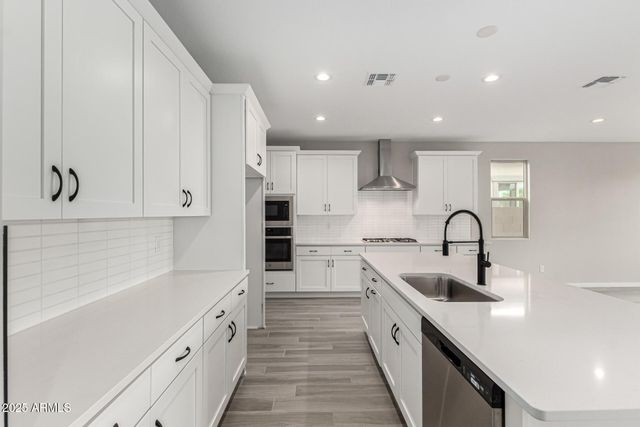 4828 W STARGAZER Place, Laveen, AZ 85339