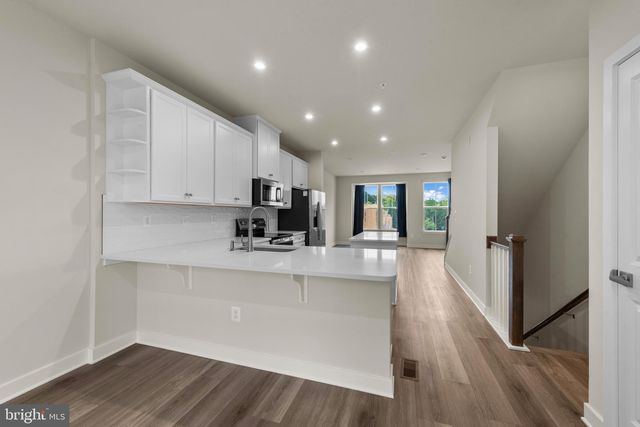 814 WATTS ST, Baltimore, MD 21217
