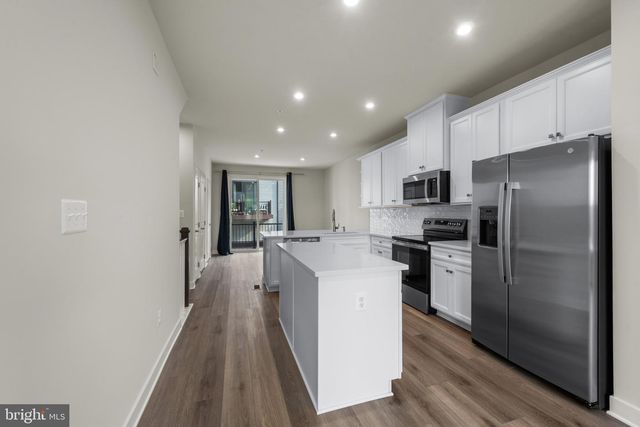 814 WATTS ST, Baltimore, MD 21217