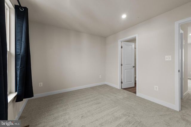 814 WATTS ST, Baltimore, MD 21217