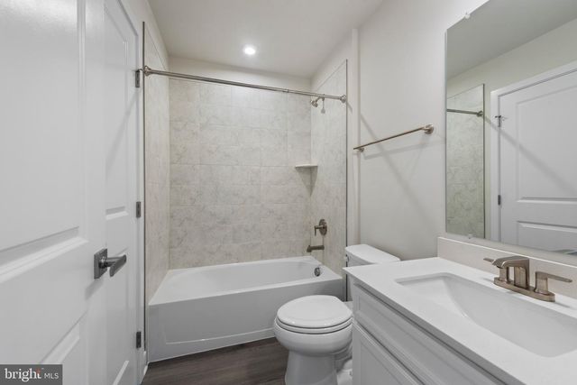 814 WATTS ST, Baltimore, MD 21217