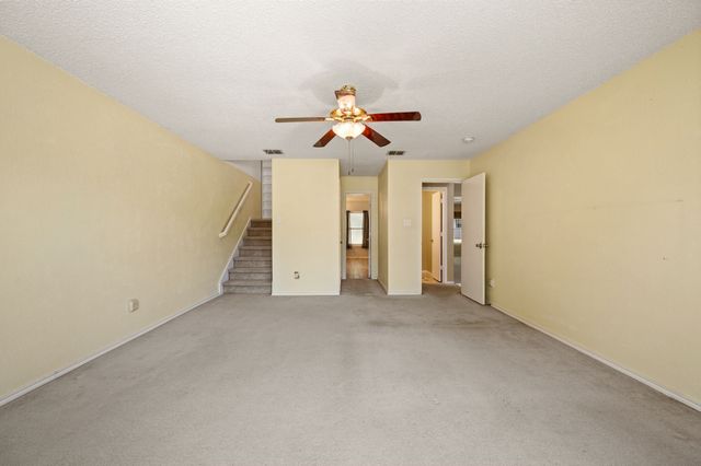 6612 Beryl Drive, Arlington, TX 76002