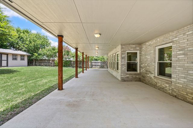 6612 Beryl Drive, Arlington, TX 76002