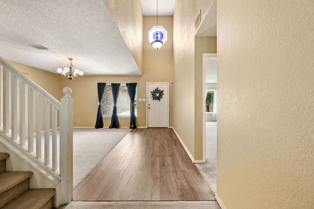 6612 Beryl Drive, Arlington, TX 76002