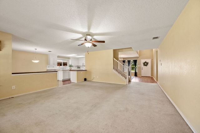 6612 Beryl Drive, Arlington, TX 76002