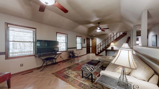 35 Davis Rd, Springville, TN 38256