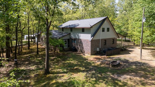 35 Davis Rd, Springville, TN 38256