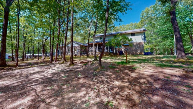 35 Davis Rd, Springville, TN 38256