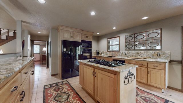 35 Davis Rd, Springville, TN 38256