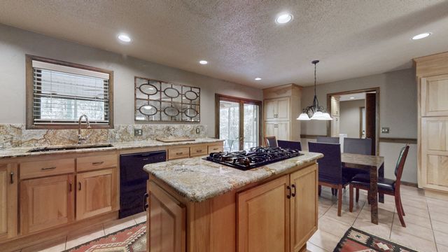 35 Davis Rd, Springville, TN 38256