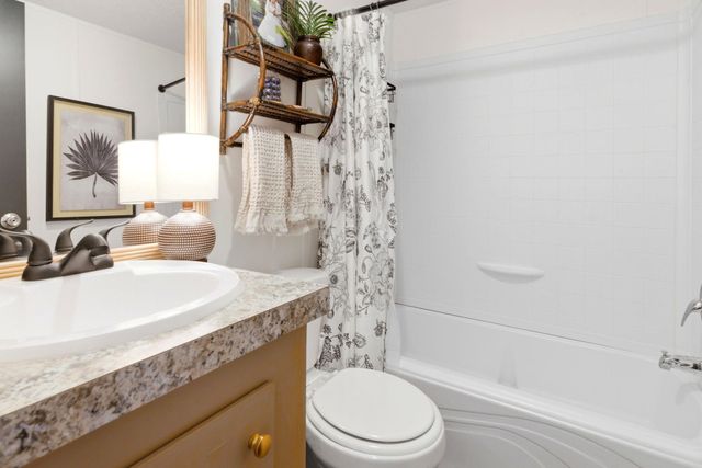 120 Yale Pl., Pawleys Island, SC 29585