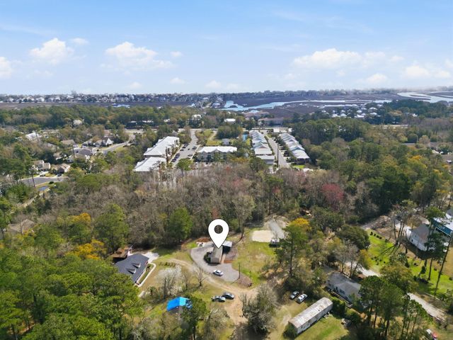 120 Yale Pl., Pawleys Island, SC 29585