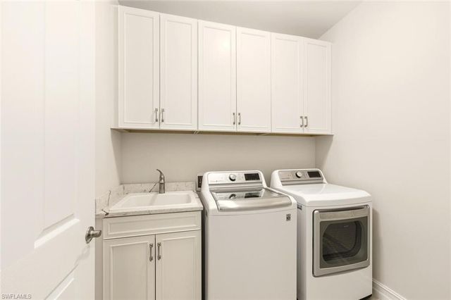 28044 Sanibel Sands ST W, Bonita Springs, FL 34135