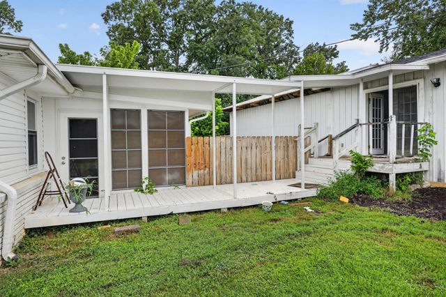 205 Williams Rd, Westmoreland, TN 37186