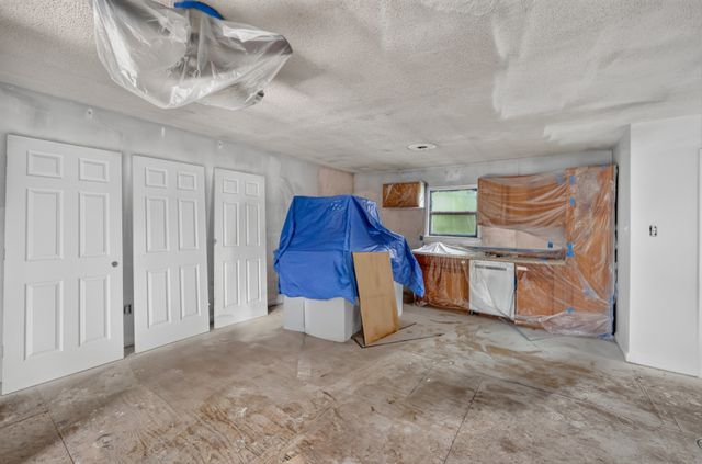 205 Williams Rd, Westmoreland, TN 37186