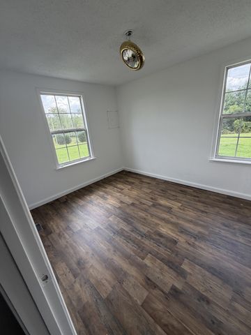 205 Williams Rd, Westmoreland, TN 37186