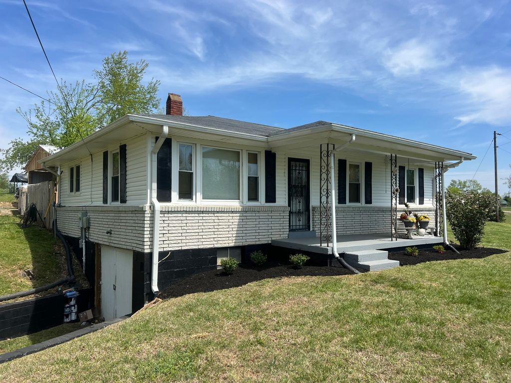 205 Williams Rd, Westmoreland, TN 37186