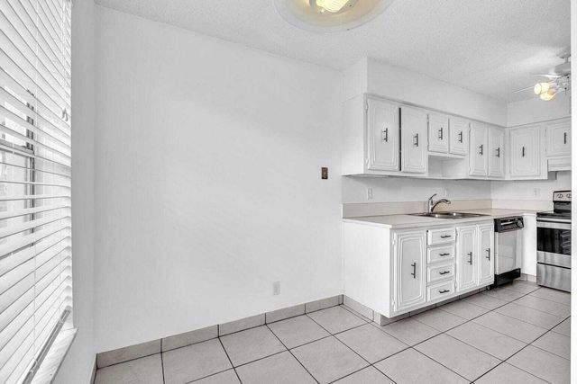 13721 Flora Place D, Delray Beach, FL 33484