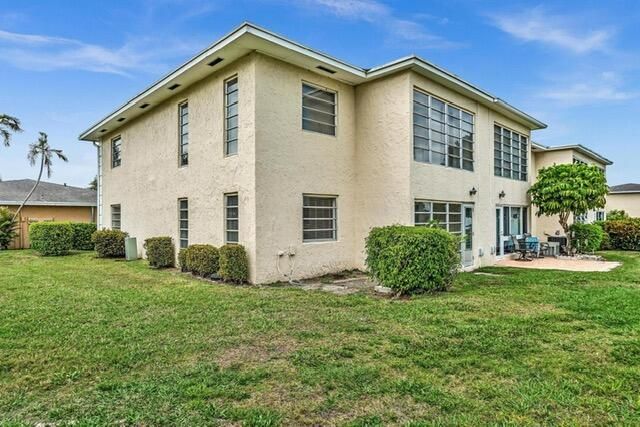 13721 Flora Place D, Delray Beach, FL 33484