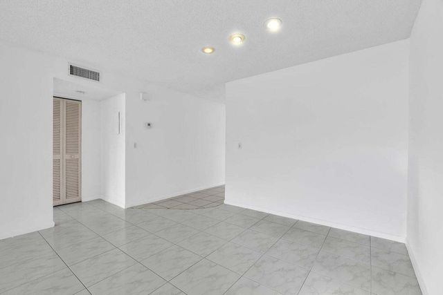 13721 Flora Place D, Delray Beach, FL 33484