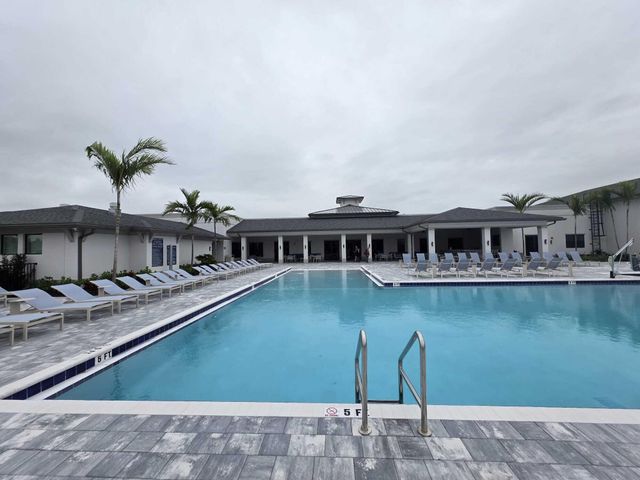 13721 Flora Place D, Delray Beach, FL 33484